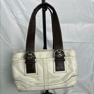Coach Pebbled Leather Shoulder Bag – Cream & Brown – Style M0751-F10911